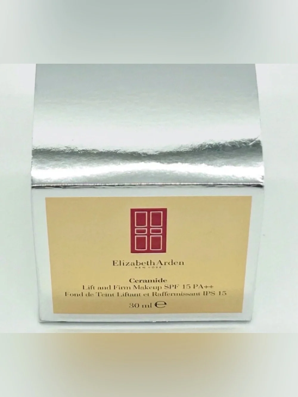 NIB Elizabeth Arden Ceramide Ultra Lift and Firm Makeup - Spice #16